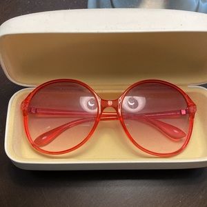 💕Chloe Sunglasses Case no box and vintage round red sunglasses